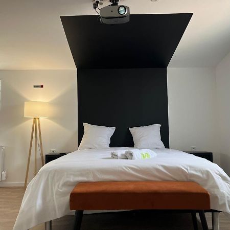 Ng Suitehome - Queven - Balneo - Netflix - Wifi Zewnętrze zdjęcie